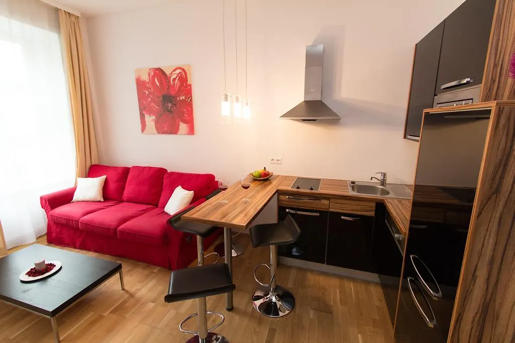 Checkvienna - Steingasse Apartment 0*, Vienna Austria